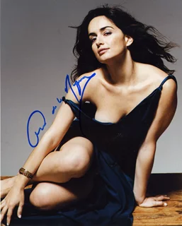 Ana de la Reguera autograph