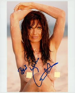 Carol Alt autograph