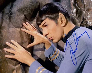 Leonard Nimoy autograph