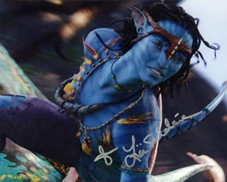 Zoe Saldana autograph