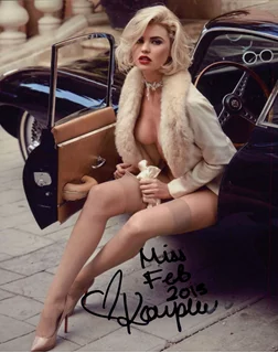 Kayslee Collins autograph