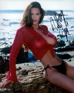 Tiffany Taylor autograph