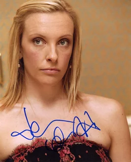 Toni Collette autograph