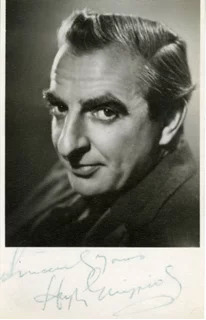 Hugh Griffith autograph