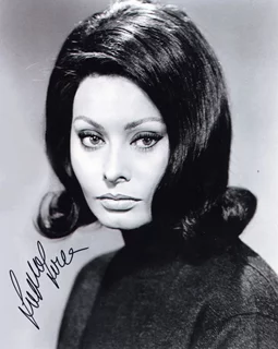Sophia Loren autograph