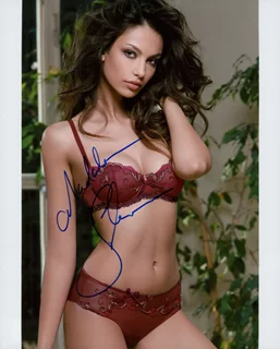 Madalina Ghenea autograph