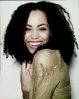 Madeleine Mantock autograph