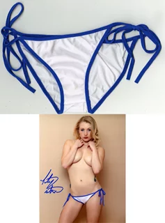 Midnight Starr autograph