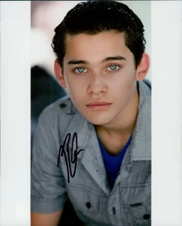 Robert Ochoa autograph