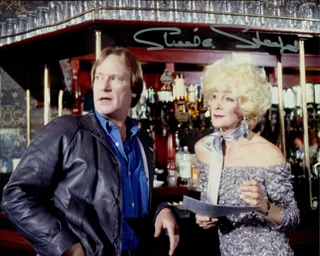 Sheila Steafel autograph