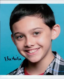 Felix Avitia autograph