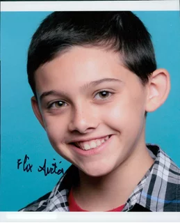 Felix Avitia autograph