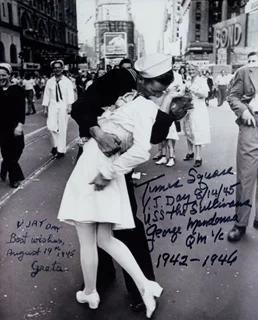 V-J Day Nurse and Sailor autograph