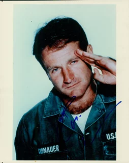 Robin Williams autograph