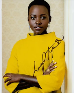 Lupita Nyong'o autograph