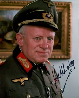Ken Morley autograph