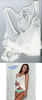 Courtney Knox autograph