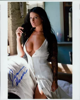 Jessica Kedski autograph