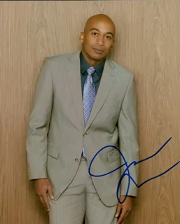 James Lesure autograph