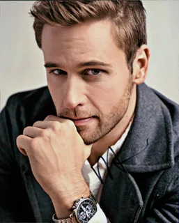 Dan Amboyer autograph