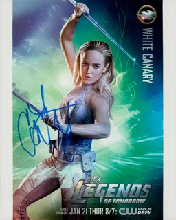 Caity Lotz autograph