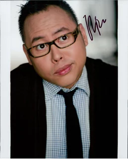 Nico Santos autograph