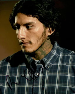 Richard Cabral autograph