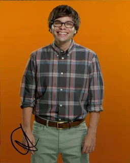 Charlie Saxton autograph