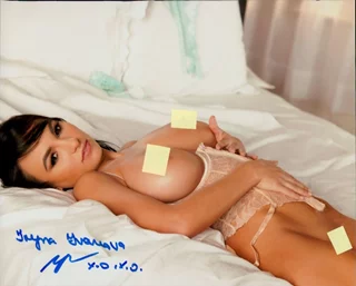 Iryna Ivanova autograph