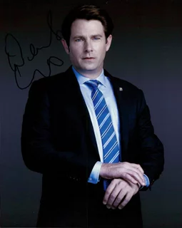 Derek Cecil autograph