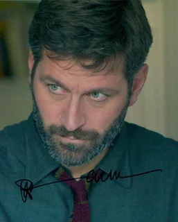Peter Hermann autograph