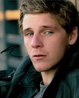 Daniel Webber autograph