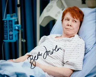 Beth Fowler autograph