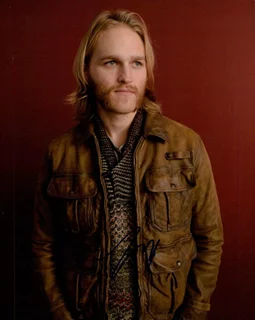 Wyatt Russell autograph