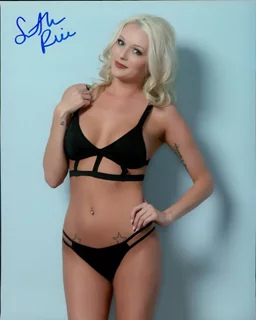 Samantha Rice autograph
