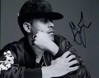 Twin Shadow autograph