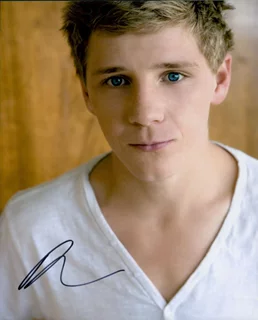 Daniel Webber autograph