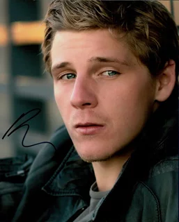 Daniel Webber autograph