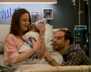 Maria Dizzia autograph