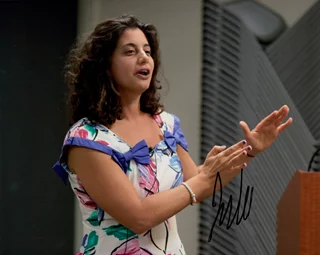 Jessie Kahnweiler autograph