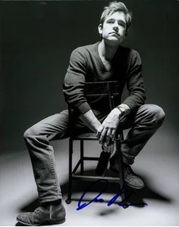 Jason Ralph autograph