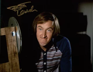 Britt Leach autograph