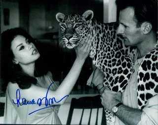 Lana Wood autograph