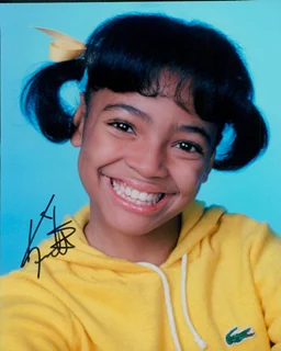 Kim Fields autograph