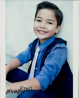 Madison Rojas autograph