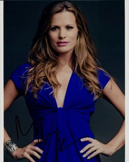 Melissa Claire Egan autograph