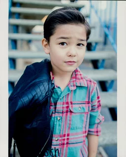 Madison Rojas autograph