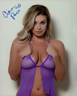 Ciara Price autograph
