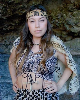 Leilani Fideler autograph