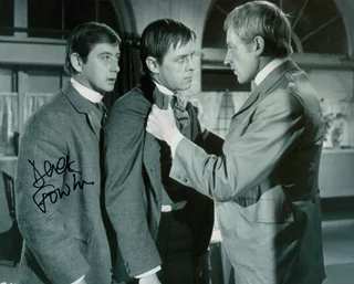 Derek Fowlds autograph